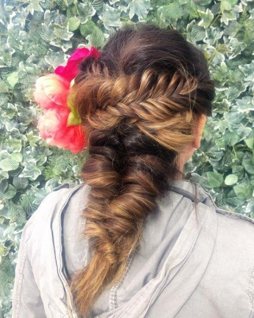50 Quinceanera Hairstyles That Can Make It Memorable Curly Craze