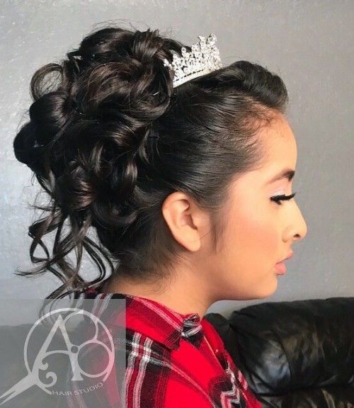 50 Quinceanera Hairstyles That Can Make It Memorable Curly Craze