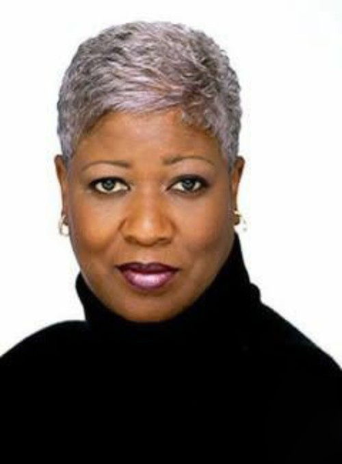 Short Hairstyles for Black Women over 50 [Master ...