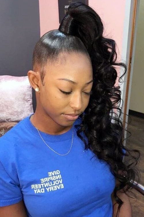 High Ponytail with curls