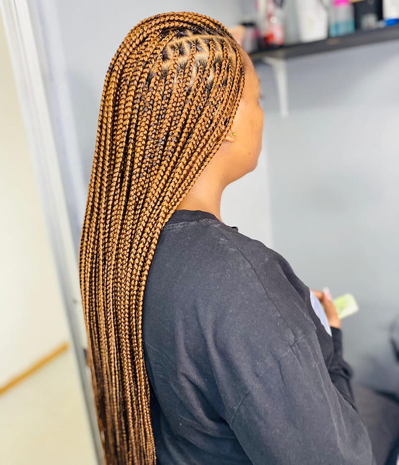 Colorful Braids Without Braids