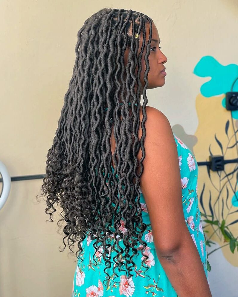 Goddess Faux Locs for African American Women