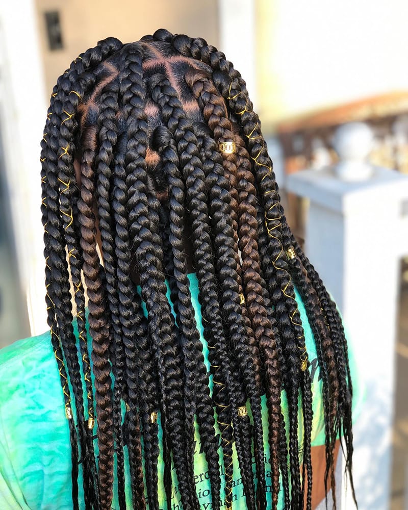 Jumbo Braids Style to Protect Your Natural Hair